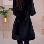 Women's Elegant Warm Coat with Faux Fur Collar
