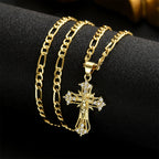 ✝️ Gold Crucifix Necklace – Detailed INRI Motif, Adjustable Figaro Chain & Hypoallergenic Finish 💛