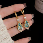 💎✨ Sky Blue Drop Hoop Earrings – Art-Deco, Rhinestone, Elegant 🌌
